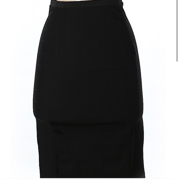 🎈ZARA w&b collection Black pencil skirt - Picture 2 of 4